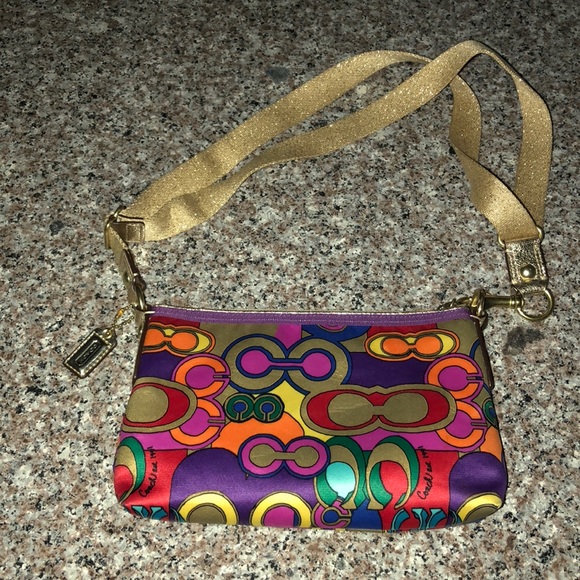 Coach mini crossbody bag in bold print - Picture 4 of 4